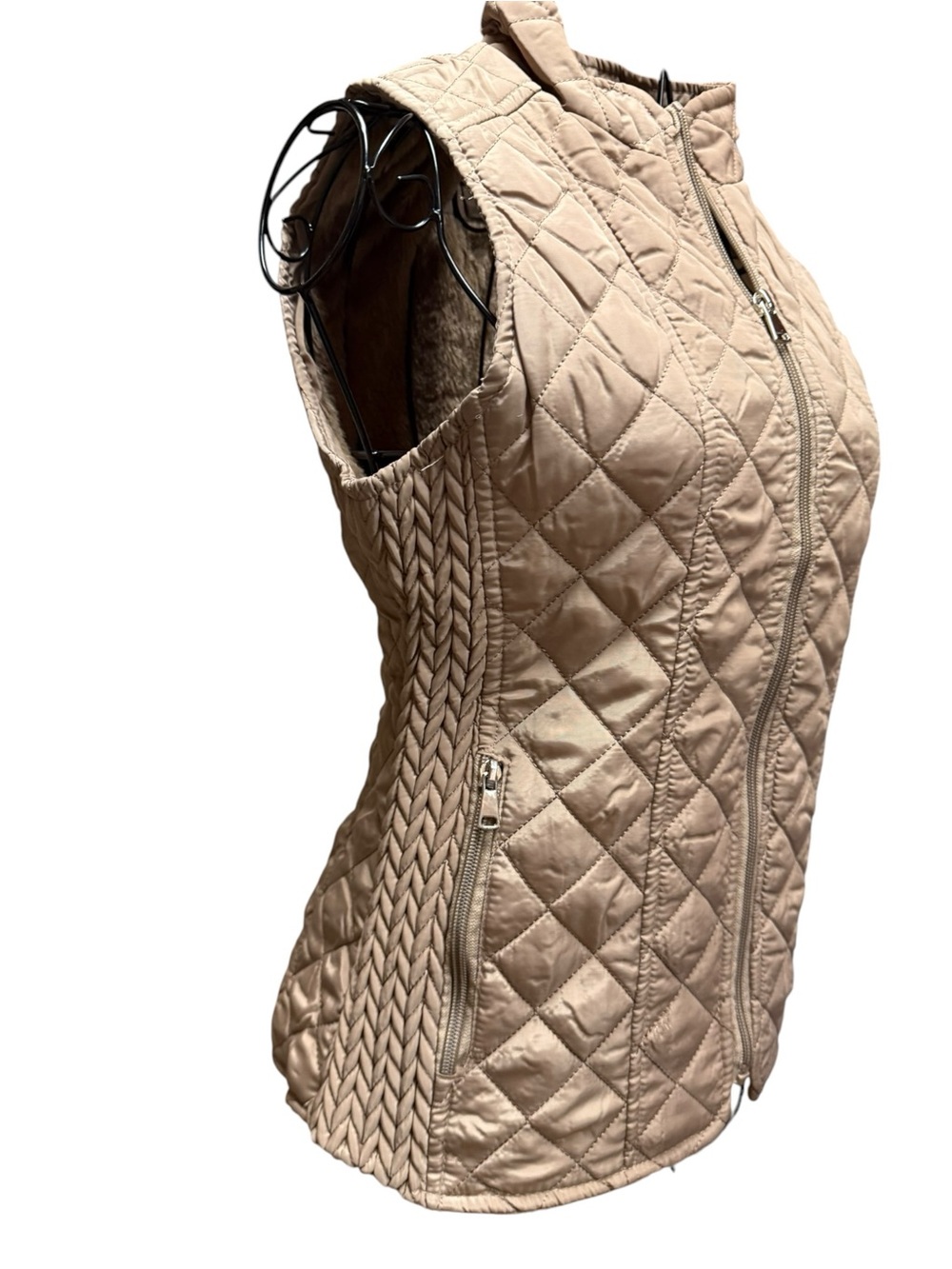 New Look Beige Quilted Vest Faux Fur Lining Small